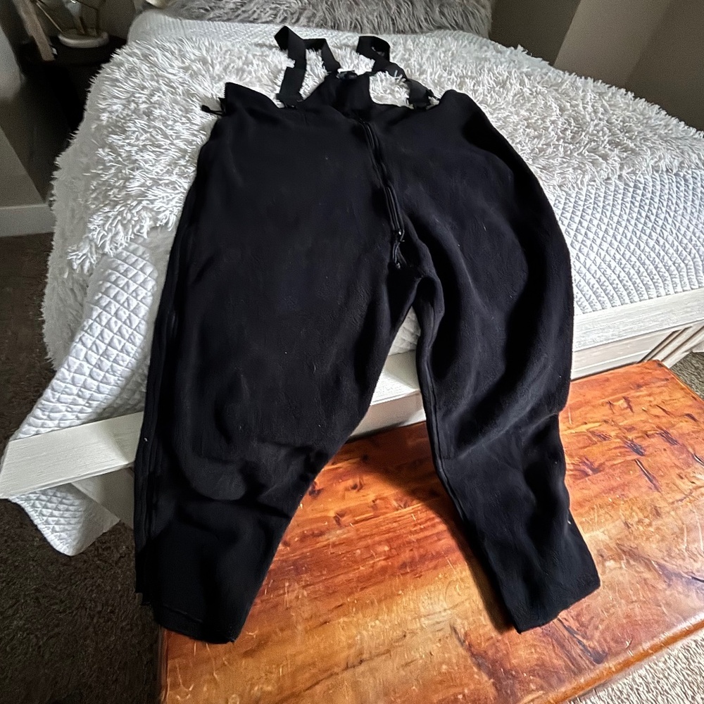 Men’s extra large, polar tech overalls, fleece